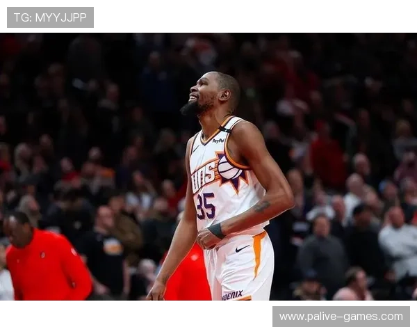 浓眉再度展现实力 三巨头正式告别赛季杜兰特迎来新机遇 浓眉再度展现实力 三巨头正式告别赛季杜兰特迎来新机遇